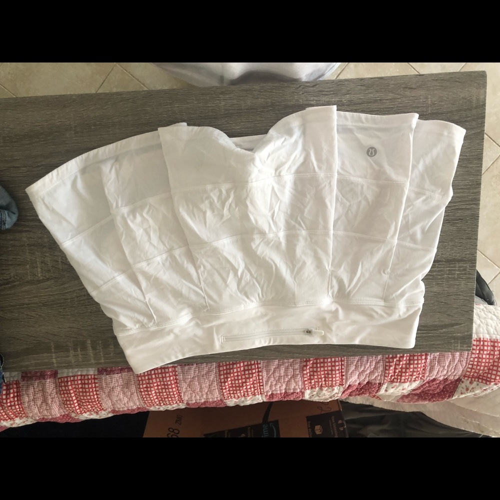 White lulu lemon skirt